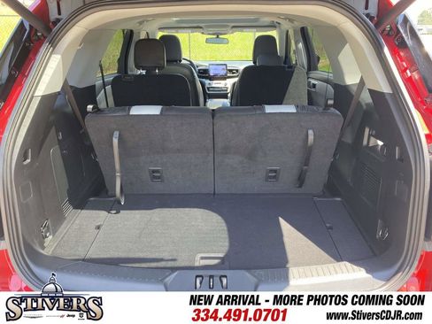 Used 2021 Ford Explorer XLT w/ Equipment Group 202A RWD image 13
