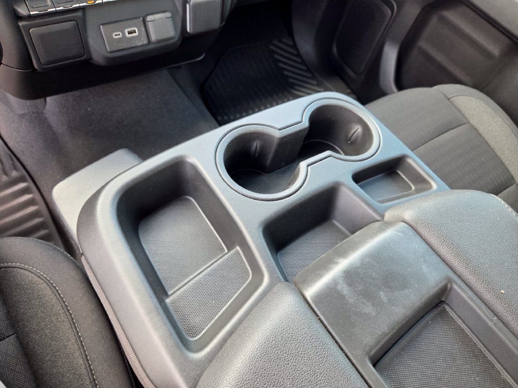 Used 2024 Chevrolet Silverado 1500 Custom AWD/4WD image 28