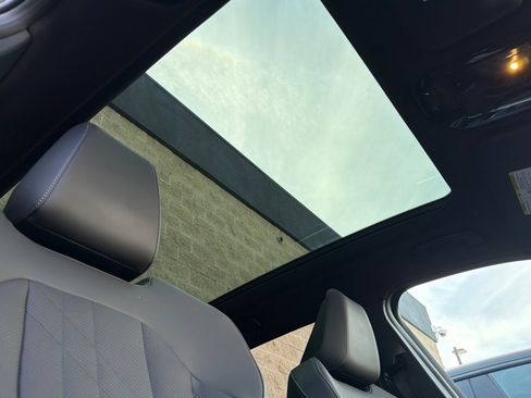 Used 2025 BMW X3 xDrive30i w/ Premium Package image 20