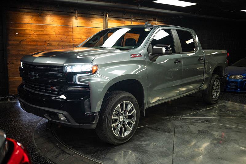 Used 2022 Chevrolet Silverado 1500 LT Trail Boss w/ LT Trail Boss Premium Package AWD/4WD image 2