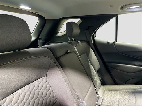 Used 2020 Chevrolet Equinox LT w/ Driver Convenience Package image 25