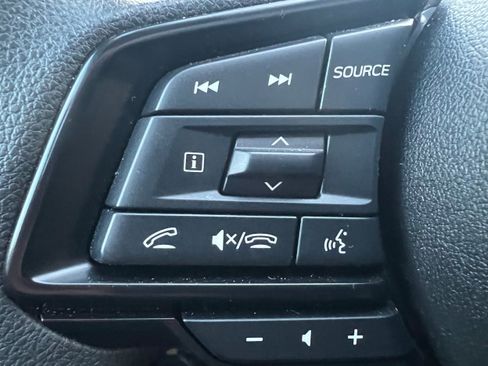 Certified 2025 Subaru Crosstrek 2.0i Premium image 21