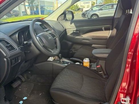 Used 2022 Mitsubishi Outlander Sport ES image 11