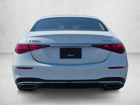 Used 2024 Mercedes-Benz S 580e 4MATIC Sedan image 6