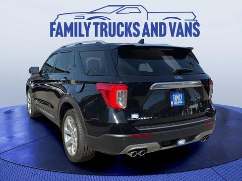 Used 2020 Ford Explorer Platinum w/ Premium Technology Package AWD/4WD image 3