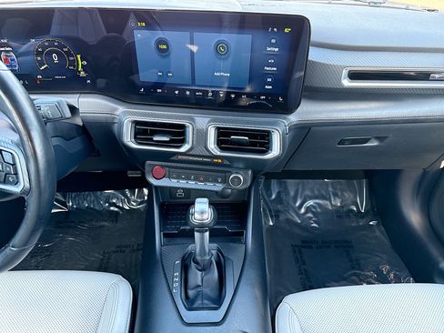 Used 2024 Ford Mustang Premium image 18