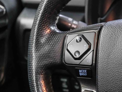 Used 2023 Toyota 4Runner TRD Off-Road Premium w/ Moonroof Package AWD/4WD image 22