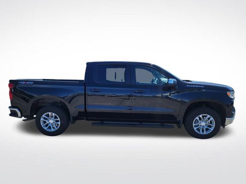 Used 2024 Chevrolet Silverado 1500 LT w/ Protection Package AWD/4WD image 6