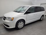Used 2017 Dodge Grand Caravan SE image 2