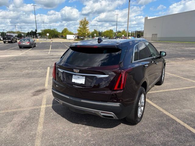 Used 2020 Cadillac XT5 Premium Luxury w/ LPO, Floor Liner Package AWD/4WD image 6
