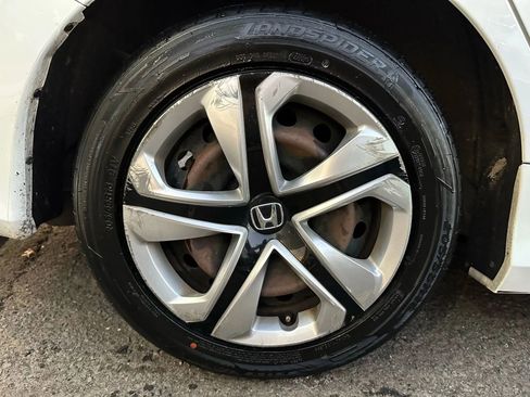 Used 2017 Honda Civic LX image 31