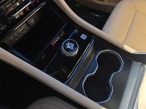 New 2025 Jeep Grand Cherokee Limited image 26