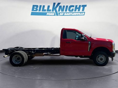 Used 2023 Ford F350 XL image 6