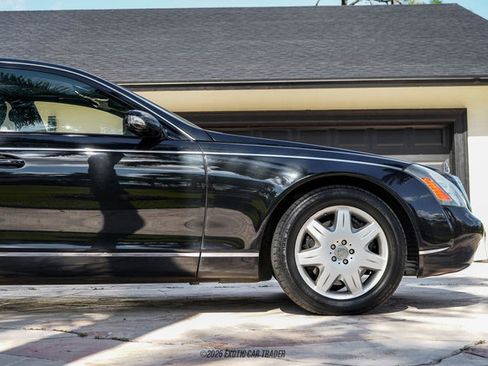 Used 2009 Maybach 62 image 11