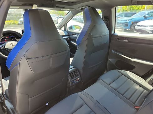 New 2026 Volkswagen Golf image 8