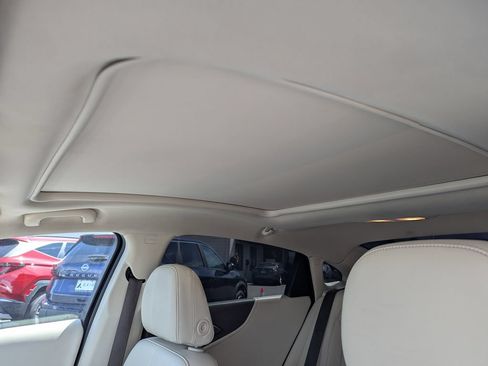 Used 2019 Chevrolet Malibu Premier w/ Sun and Wheel Package FWD image 29