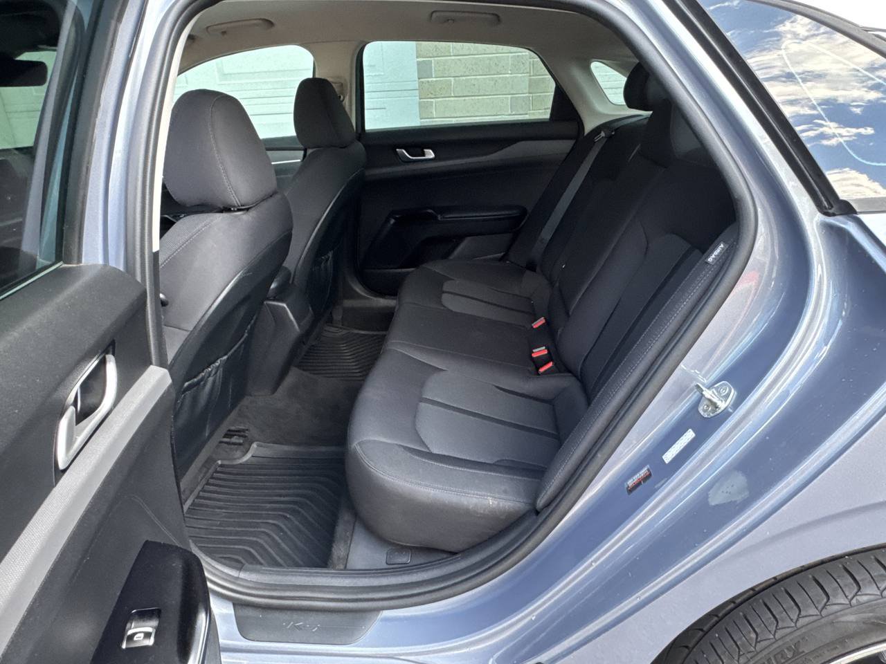 Used 2021 Kia K5 LXS FWD image 25