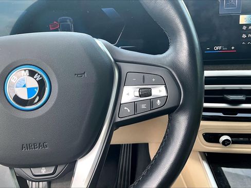 Certified 2023 BMW i4 eDrive35 w/ Premium Package RWD image 26