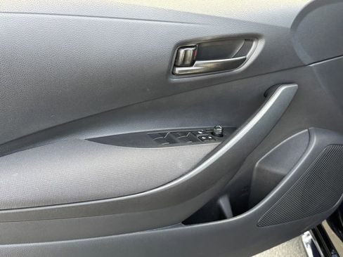 Certified 2025 Toyota Corolla LE w/ LE Premium Package image 17