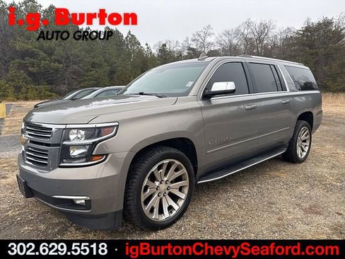 Used 2017 Chevrolet Suburban Premier image 3