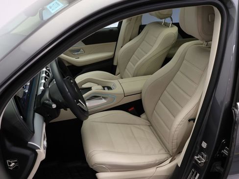 Certified 2023 Mercedes-Benz GLS 450 4MATIC image 40