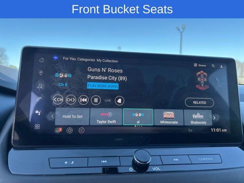 Used 2025 Nissan Rogue SL w/ SL Premium Package image 23