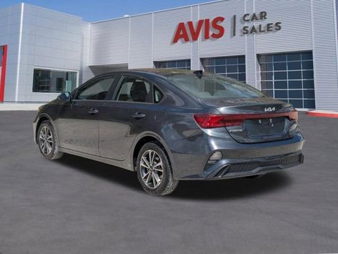 Used 2024 Kia Forte LXS image 9