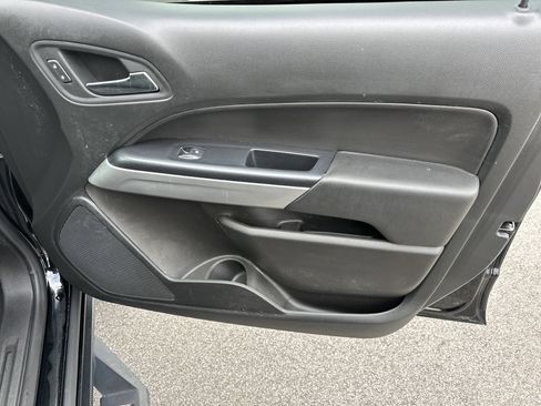 Certified 2022 Chevrolet Colorado LT w/ LT Convenience Package image 15