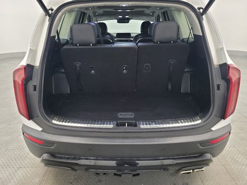 Used 2021 Kia Telluride SX w/ SX Prestige Package image 29