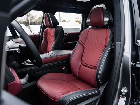 New 2026 INFINITI QX80 Autograph image 17