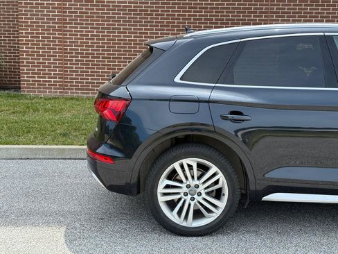 Used 2018 Audi Q5 2.0T Premium Plus AWD/4WD image 15