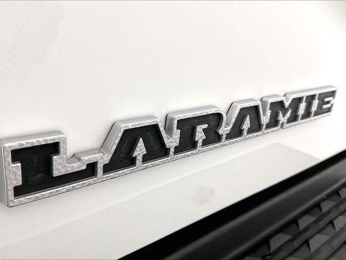 Used 2024 RAM 2500 Laramie w/ Cold Weather Group image 31