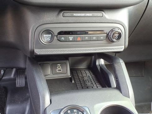 Used 2025 Ford Bronco Sport Badlands image 15