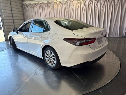 Used 2023 Toyota Camry LE FWD image 7