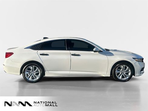 Used 2019 Honda Accord LX image 6
