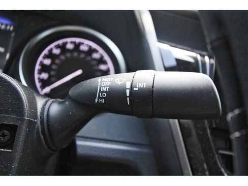 Used 2022 Toyota Camry LE image 18