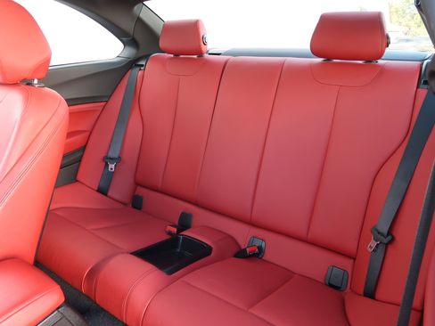 Used 2015 BMW M235i 2dr Cpe M235i RWD image 31