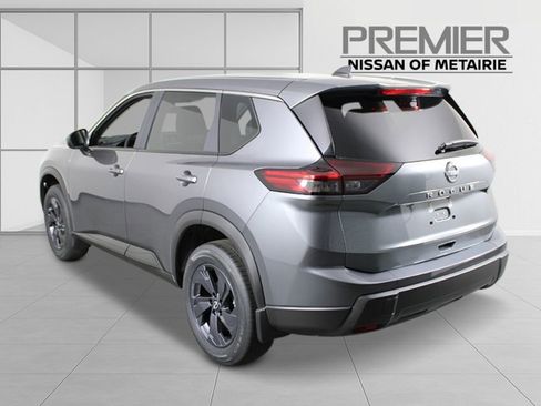 New 2026 Nissan Rogue Dark Armor image 3