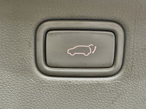 Used 2017 Kia Sedona EX FWD image 30