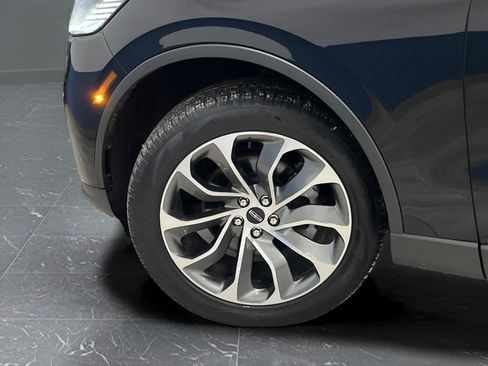 Used 2025 Lincoln Aviator Reserve AWD/4WD image 39