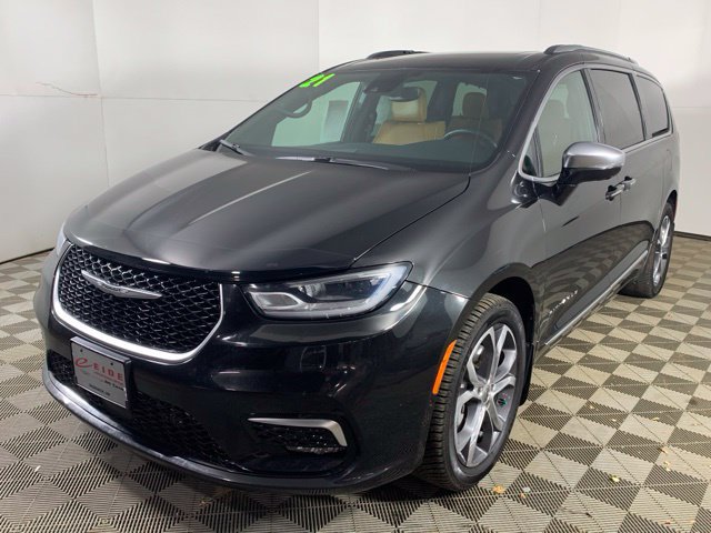 Used 2021 Chrysler Pacifica Pinnacle AWD/4WD image 14