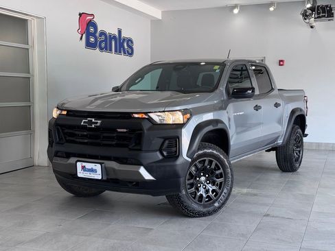 Certified 2023 Chevrolet Colorado Trail Boss w/ Safety Package AWD/4WD image 2