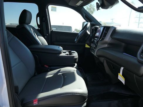 New 2026 RAM 3500 Tradesman w/ Chrome Appearance Group A AWD/4WD image 25