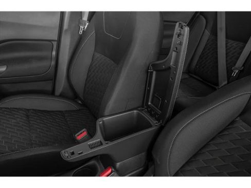 Used 2021 Nissan Kicks S FWD image 17