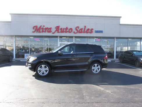 Used 2015 Mercedes-Benz ML 350 4MATIC image 1