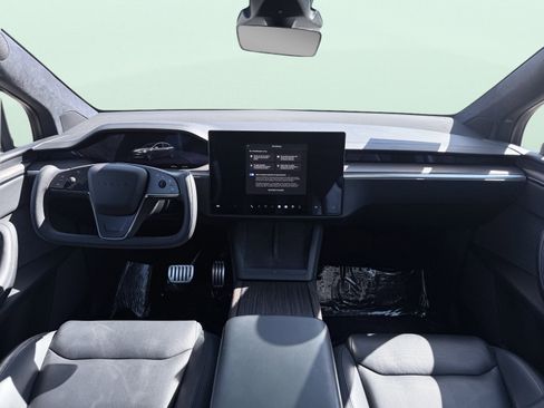 Used 2023 Tesla Model X image 62