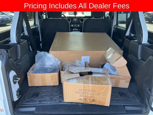 Used 2019 Jeep Wrangler Unlimited Sport S AWD/4WD image 16