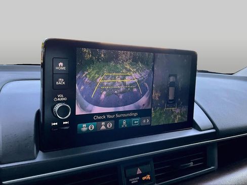 Used 2025 Honda Pilot Elite image 28