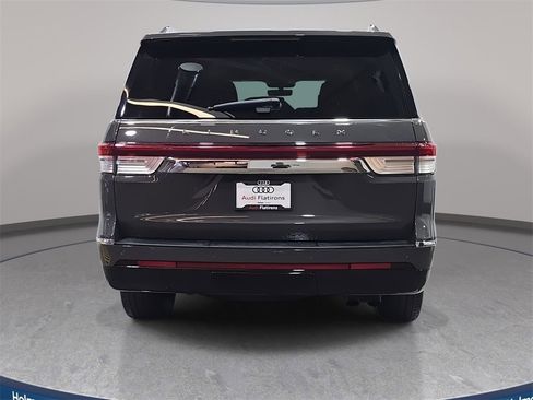 Used 2022 Lincoln Navigator Black Label image 7