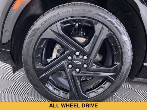 Certified 2024 Chevrolet Equinox EV RS AWD/4WD image 13